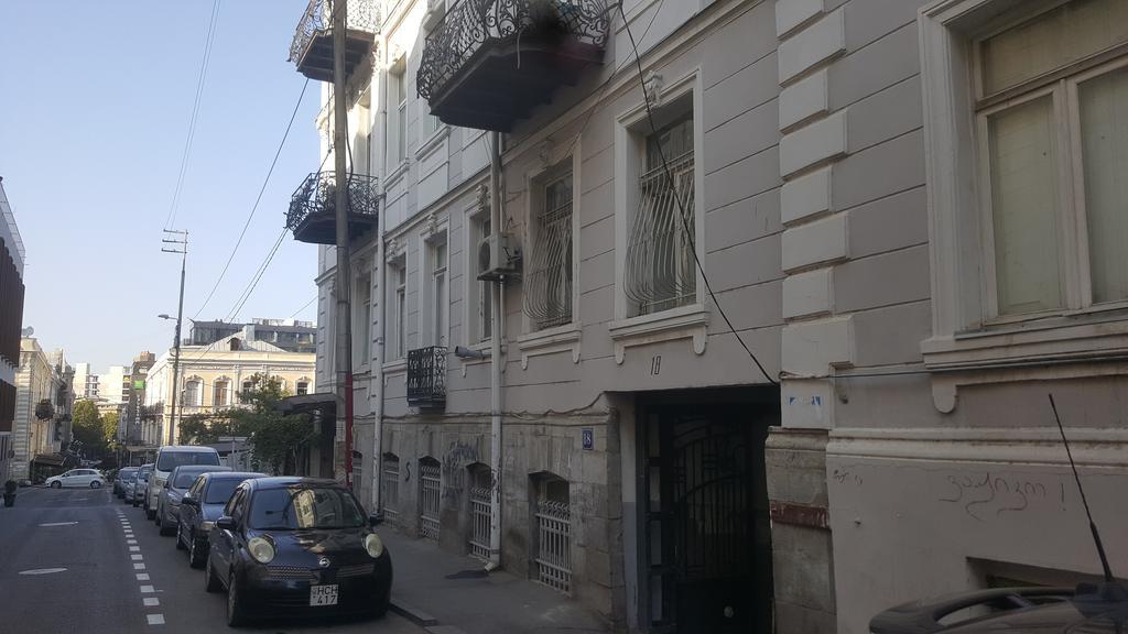 Old Tbilisi Trio Apartments Zewnętrze zdjęcie